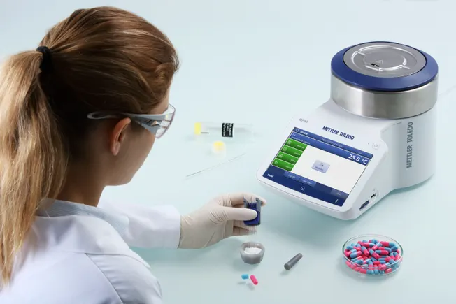 Depiction of innovative weight loss treatments emerging